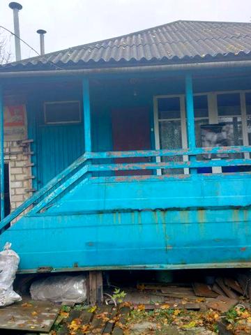 Продаж просторого будинку