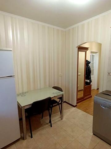 Квітневий провулок, 1-в, Виноградар, Ретровіль