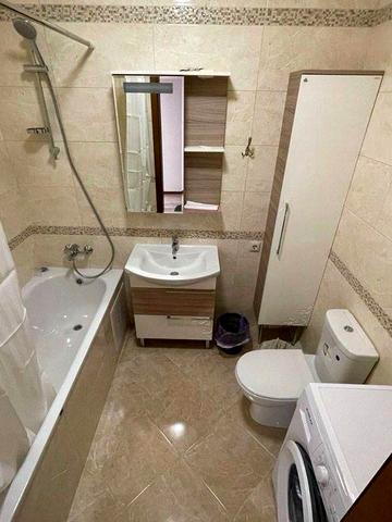 Здам Євро 2к ЖК "Фаворит" , парк  Правика