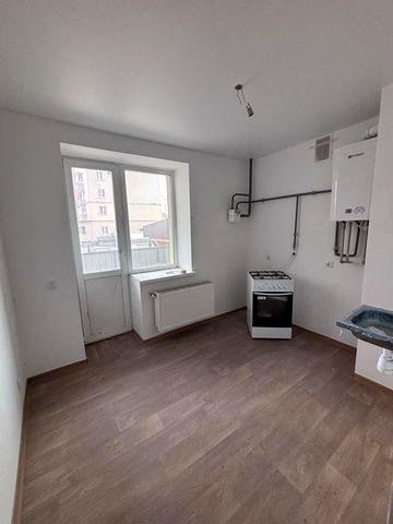 3 кімнатна квартира на вул. Смакули