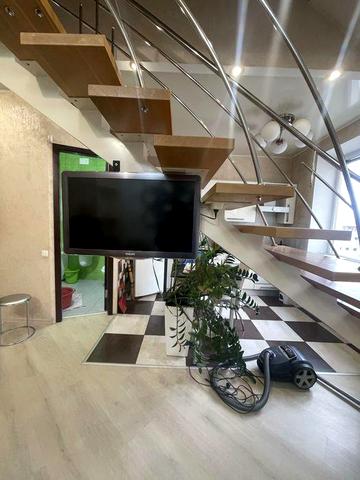 3 Спальни!!! СТАЛИНКА! 100% Ж/Б! Крымская 6! Продам 2ур кв 120 м2