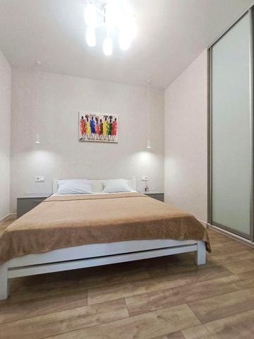 Сдам евро двушку на Каманина Жемчужина можно с собачкой и ребенком