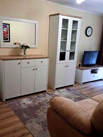 Продам 2-к квартиру, Днепровский район, район к/з им. Глинки