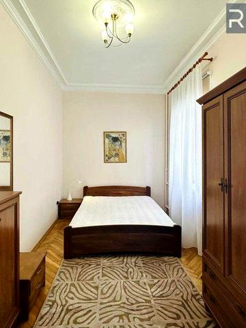 Оренда 2к квартира метро Майдан незалежності Хрещатик Центр