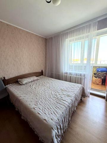 3- кімнатна квартира з ремонтом поруч з 3 ШКОЛОЮ. Мін. оформлення!