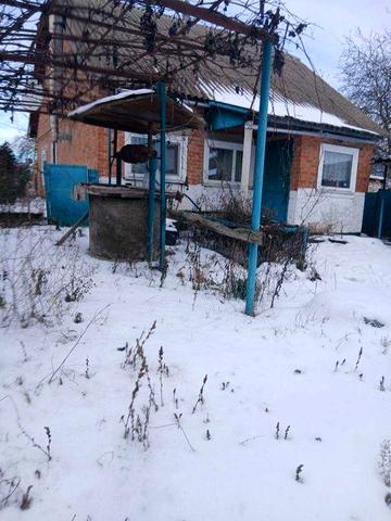 Продається будинок в смт.Опішня +380665762822,+380660407380