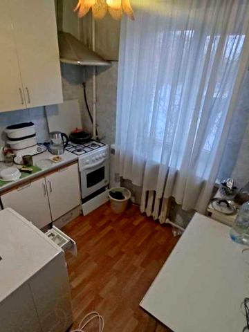 БЕЗ % 3-кімн кв-ра 57,3 кв.м, вул. Будівельників, 4  Дніпровський
