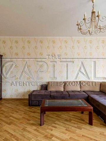 КЛЮЧІ Продаж 3-к квартири вулиця Микільсько -Слобідська 2Б