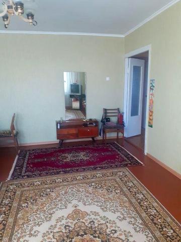 Продам 3-кімнатну квартиру + Дача +місце під гараж