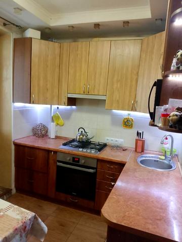 Василя Стуса вул., 9