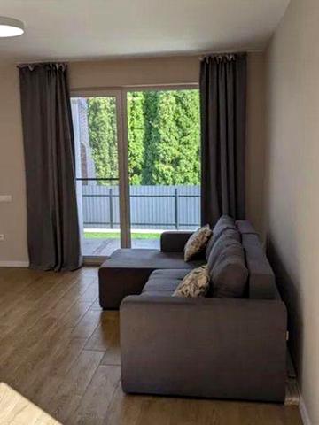 Продаж 2 поверхового будинку 90м.кв з ділянкою 6 соток, с.Острів