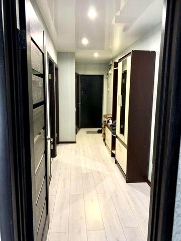 Продам 2к квартиру проспект Науки(бывш.пр. Гагарина) ул.Лизы Чайкиной