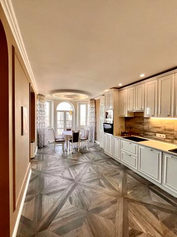 Дмитрівська вул., 75