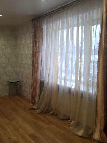 Бровари продам 2 кім.квартиру .