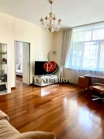 Лютеранська вул., 10-А