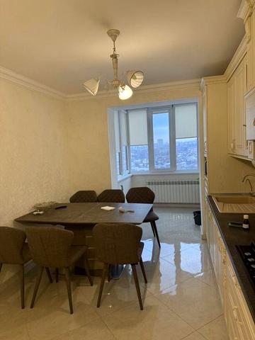 Сдам 2к квартиру инд отопление Центр Ботсад Мирная 19. Ривер таун