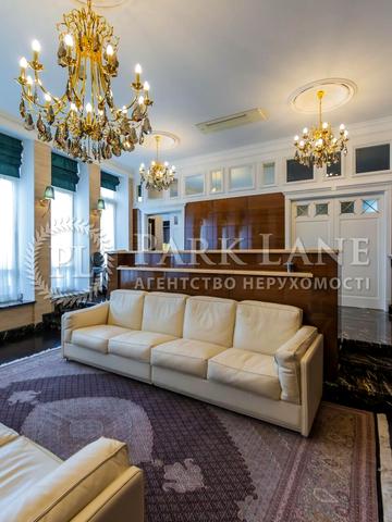 Володимирська вул., 20/1-А