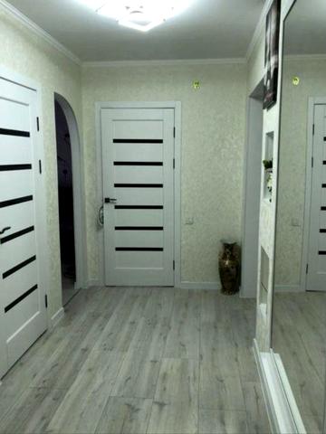 Продам двух кімнату квартиру в центрі міста