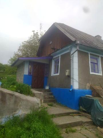Продаж частини будинку на Довжку