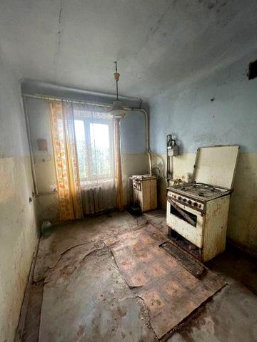 Продам 2к квартиру в Ярмолинцях