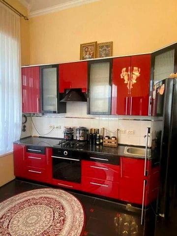 Продам 2к квартиру з євроремонтом