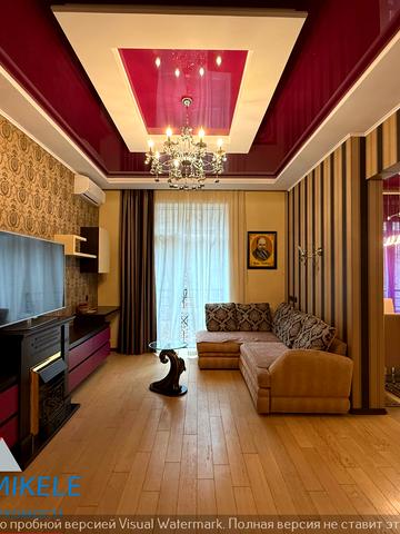 Дегтярна вул., 10