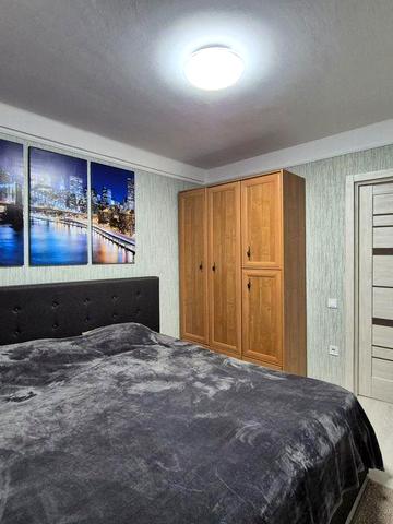 Березняки, вул. Бучми 4, комфортна 2х.к.квартира