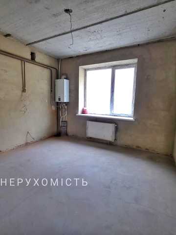 Харківська вул., 3/2