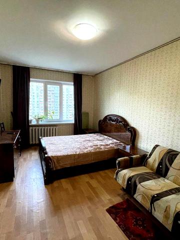 Оренда 1-к квартири Урлівська 16, поряд метро Позняки. Вільна з 22.01