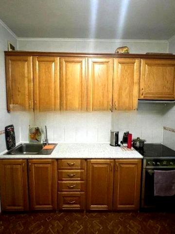 Простора 2-к квартира 60 м² вул. Милославська 3-А