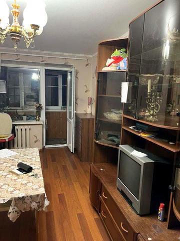 Оренда 3 кім квартири  вул Вишгородська  46