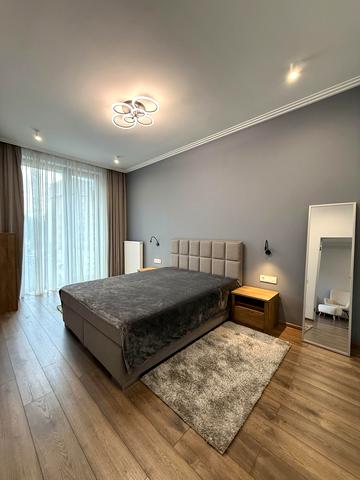 Личаківська вул. (), 37