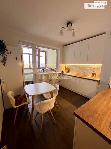 Продаж 4к Квартира Енвера Ахсарова вулиця