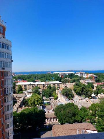 Сдаю 2 комн.кв. Центр города ЖК Капитан