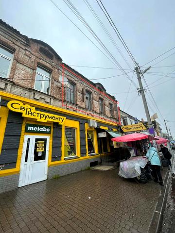 Героїв-Чорнобильців вул. (Чапаєва), 4