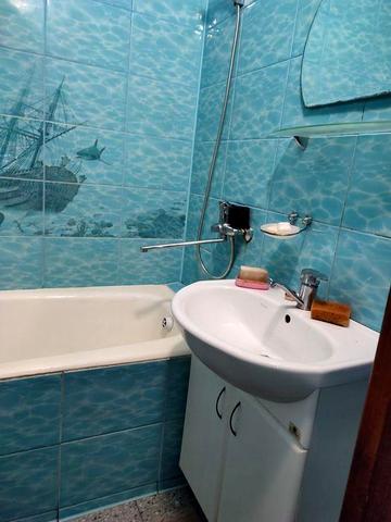 здача в оренду 2 кімнат в 3 кімнатній квартири в центрі, газовий котел