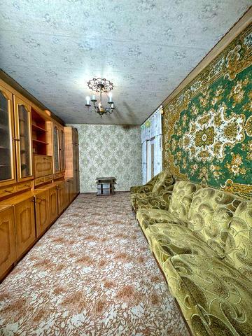 Сдам квартиру 3к. мкрн Горняцкий , ТРЕТИЙ этаж