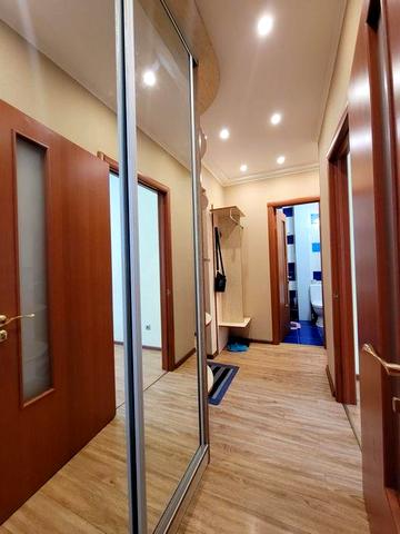 Проспект Юності.  2к . Окремі кімнати . Оренда термінова