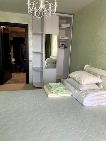 2 кімнатна біля Злати Плази з ремонтом!