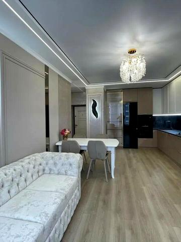 Микитинецька вул., 1