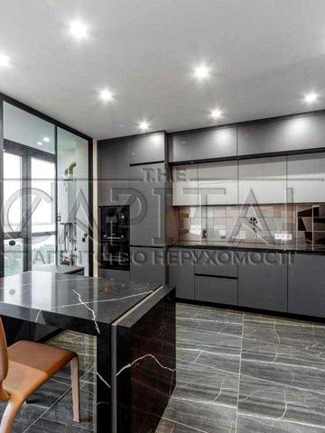 Продаж квартира 3к вул. Борисо-Глібська, Вишгород