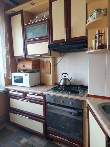 Продам 2-х кімнатну квартиру