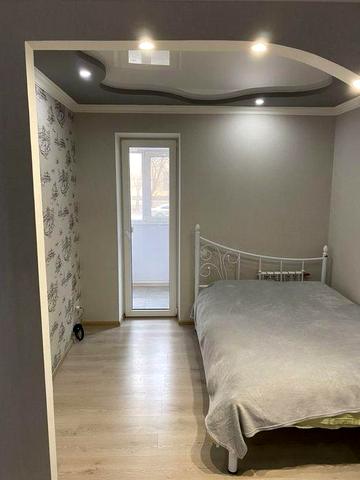 Сдам студию в центре города