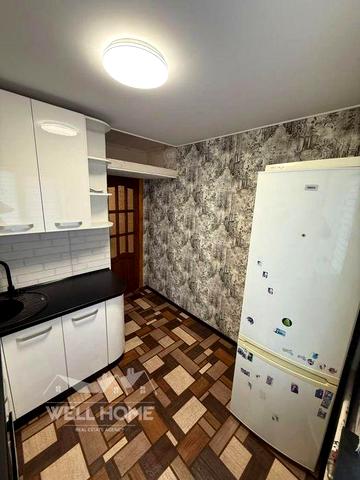 Продаж квартири 2к Будівельників, 8 м.Дарниця Київ