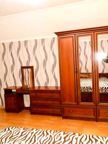 Оренда великої 1-кім квартири с. Гатне вул. Шкільна, газ, вільно