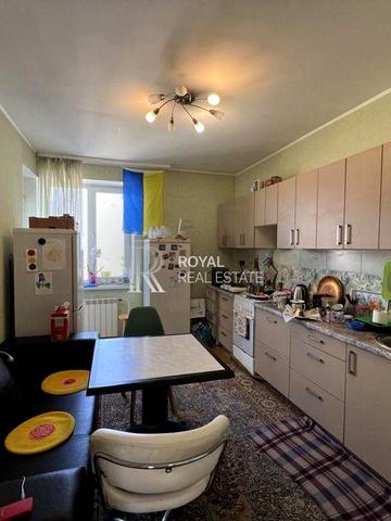 Здолбунівська, 3Г Трикімнатна 101 кв.м. Держпрограми продаж.ГЕНЕРАТОР