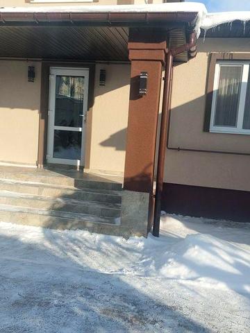 Здається Без комісії 2-х кімнатна квартира. Перша здача.