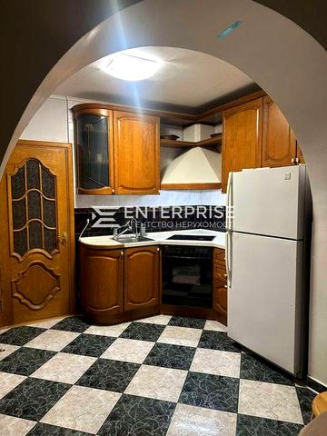 Продаж 3к. квартири з ремонтом та меблями, вул. Лаврухіна, Троєщина