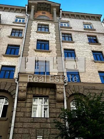 Банкова вул., 3