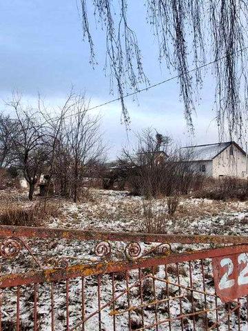 Продаж земельна дiлянка 20 соток з будинком, обмін на авто